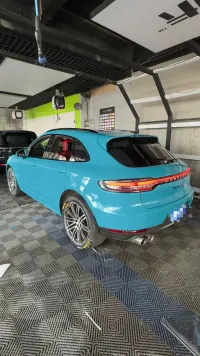 Ravoony Plus Glossy Miami Blue Vinyl Wrap review 0
