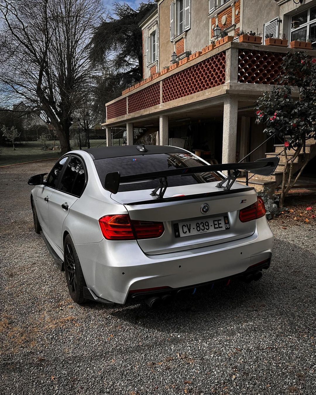Ravoony Plus Matte Metallic Silver Glitter Car Wrap review Filip Tapajna 02