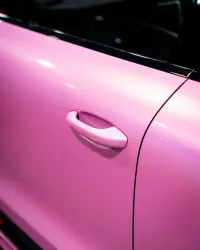 Ravoony Plus Glossy Laser Pink Car Vinyl Wrap review 1