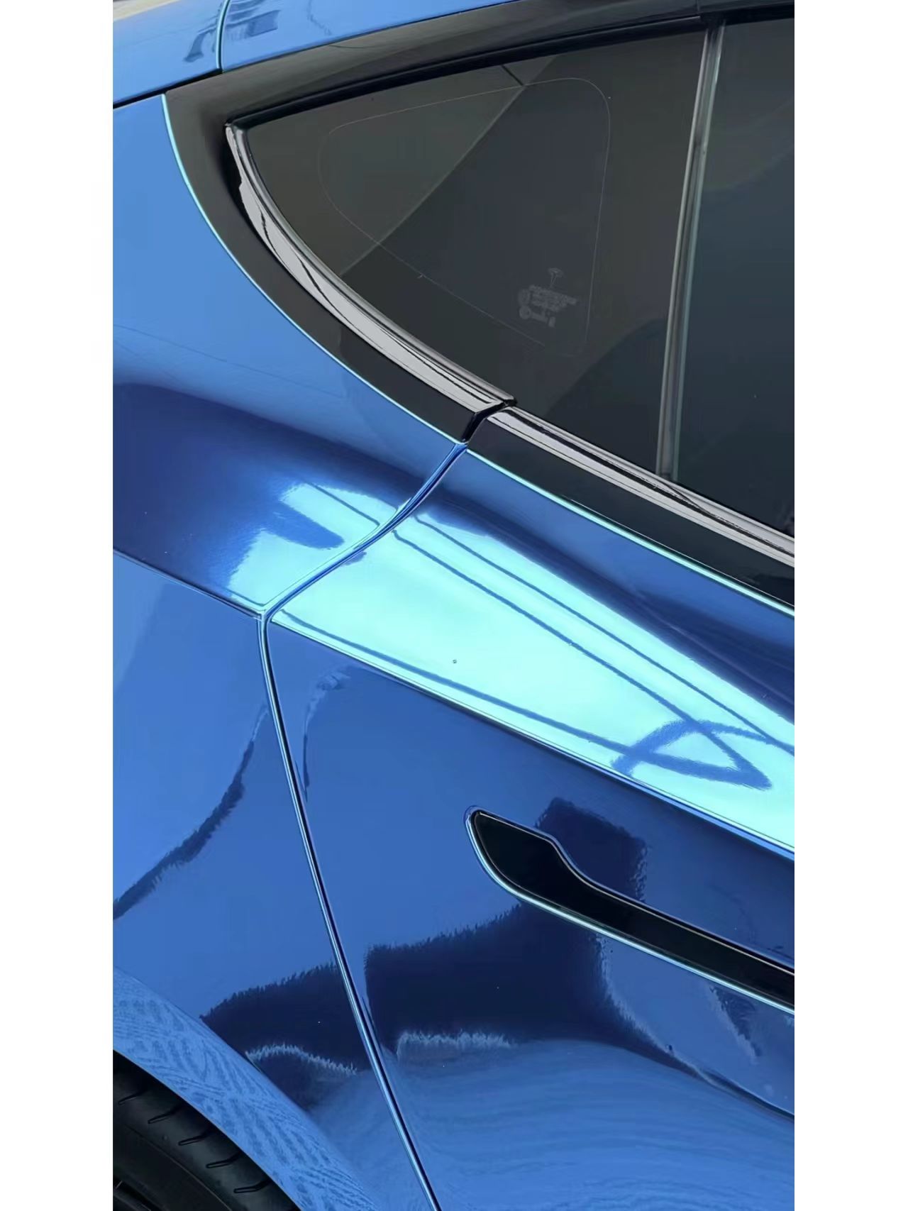 Ravoony Plus Glossy Chrome Light Blue Car Vinyl Wrap review Valerie Emberson 01