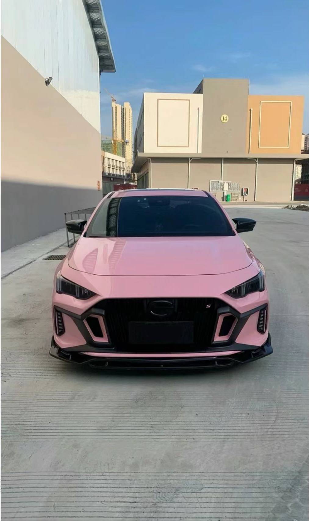 Ravoony Plus PET Gloss Crystal Peach Pink Car Vinyl Wrap review Rustam Kaimov 00