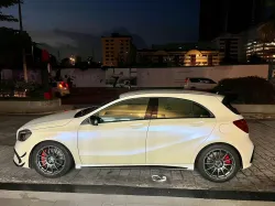 Ravoony Plus Matte Pure Metallic White to Blue Car Vinyl Wrap review Tomáš Seszták 03