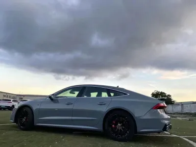 Ravoony Plus Glossy Crystal Cement Grey Car Wrap review Peggy Reiner 01