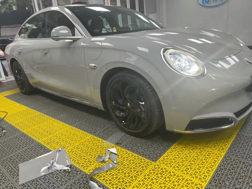 Ravoony Plus Glossy Agate Grey Car Wrap review 