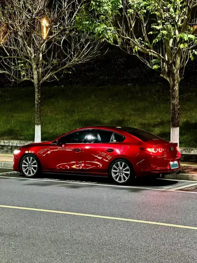Ravoony Plus Gloss Metallic Vampire Red Vinyl Car Wrap review Alexandre Arbour 00