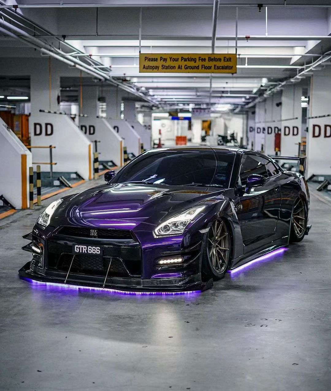 Ravoony Plus Gloss Midnight Purple Car Vinyl Wrap review Xzavier Gonzales