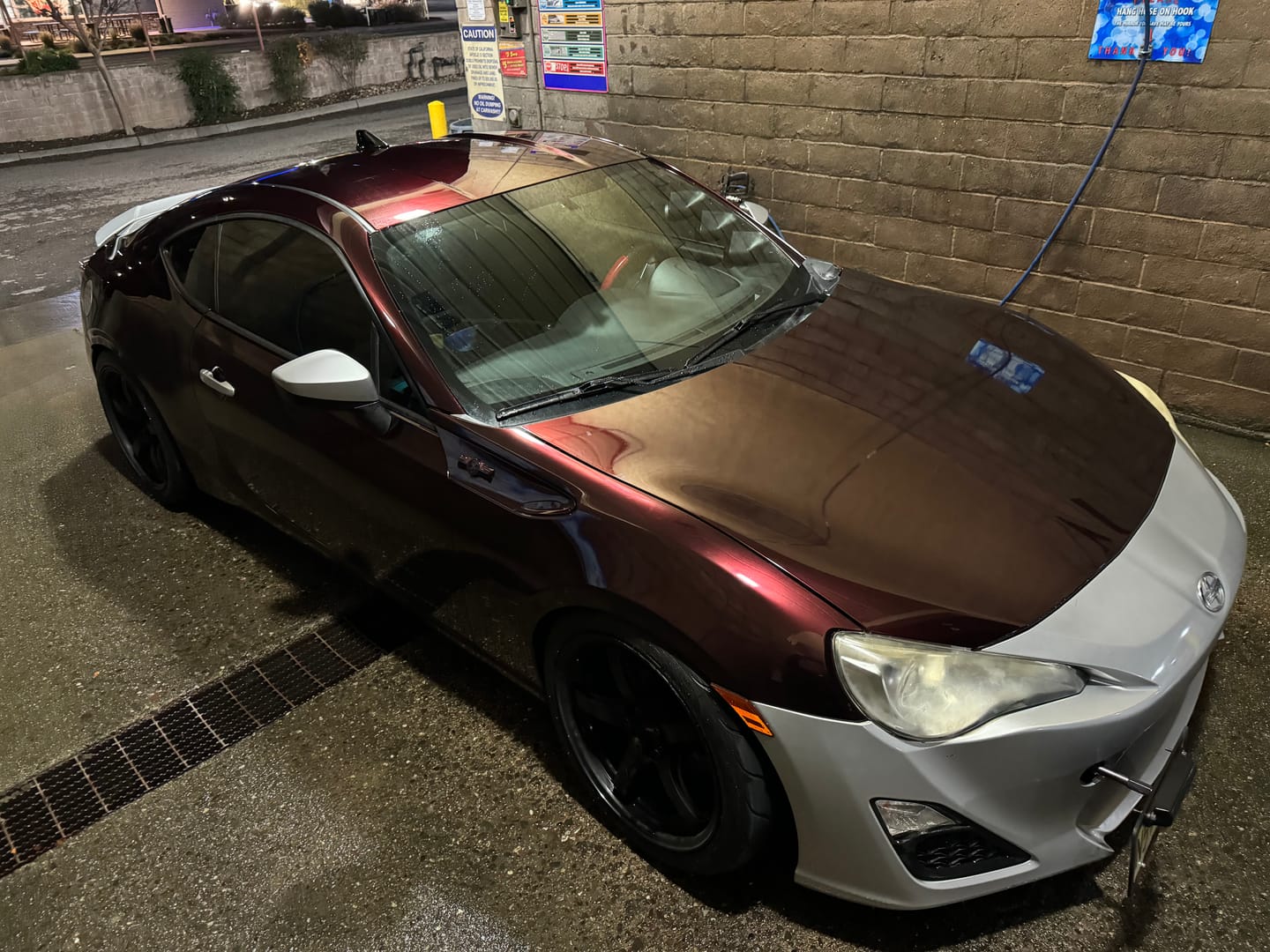 Ravoony Plus Gloss Black Rose Vinyl Wrap review Bayley Wilson 03