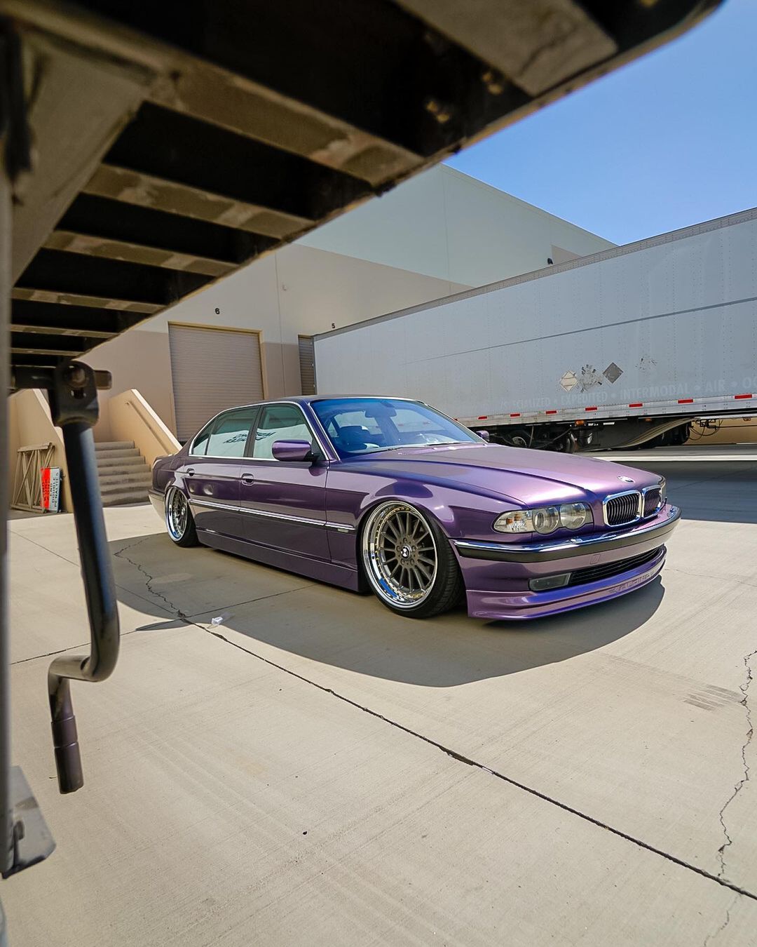 Ravoony Plus Gloss Liquid Metallic Viola Purple Car Wrap review Nickolas Ongenda 02