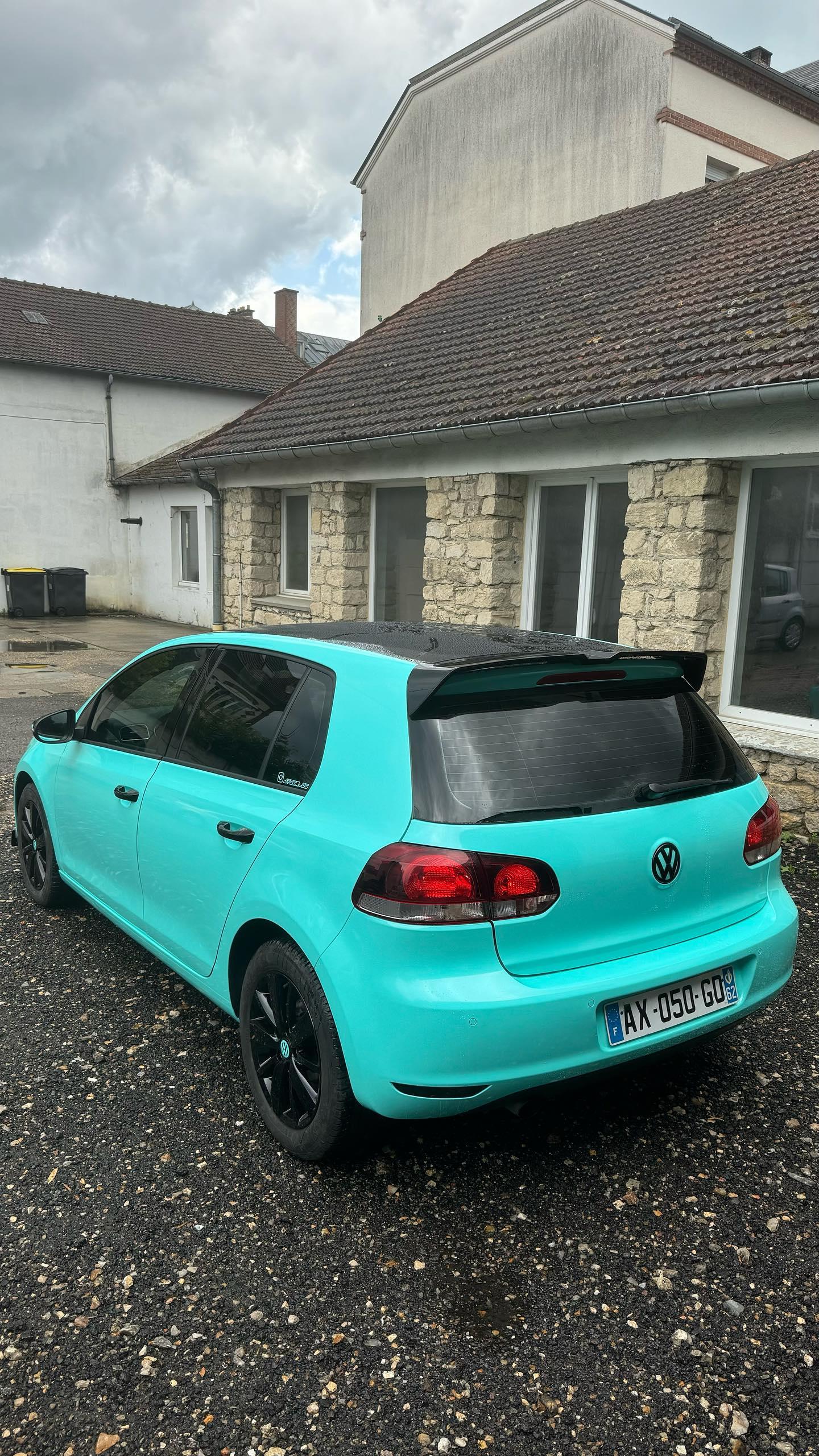 Ravoony Plus Glossy Tiffany Blue Car Vinyl Wrap review Rodney Hiller