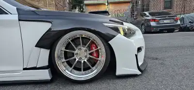 Ravoony Plus PET Gloss 6D Carbon Fiber Car Wrap review Marcos Guardado 03