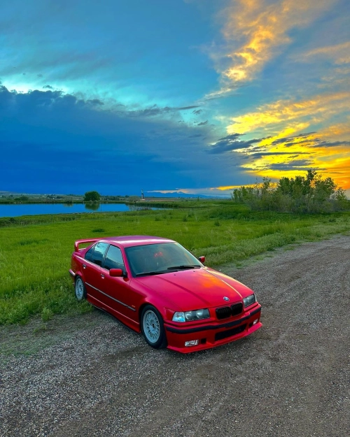 Ravoony Basic Gloss Metallic Vampire Red Vinyl Car Wrap review 
