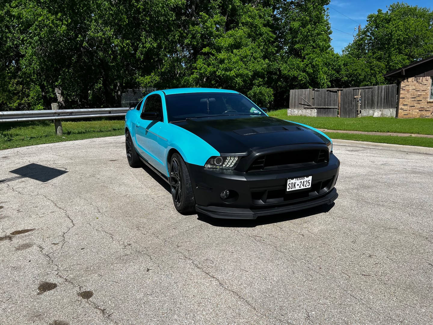 Ravoony Plus Blue Sky Car Vinyl Wrap Blue Mustang Wrap review Elijah Farsee 01