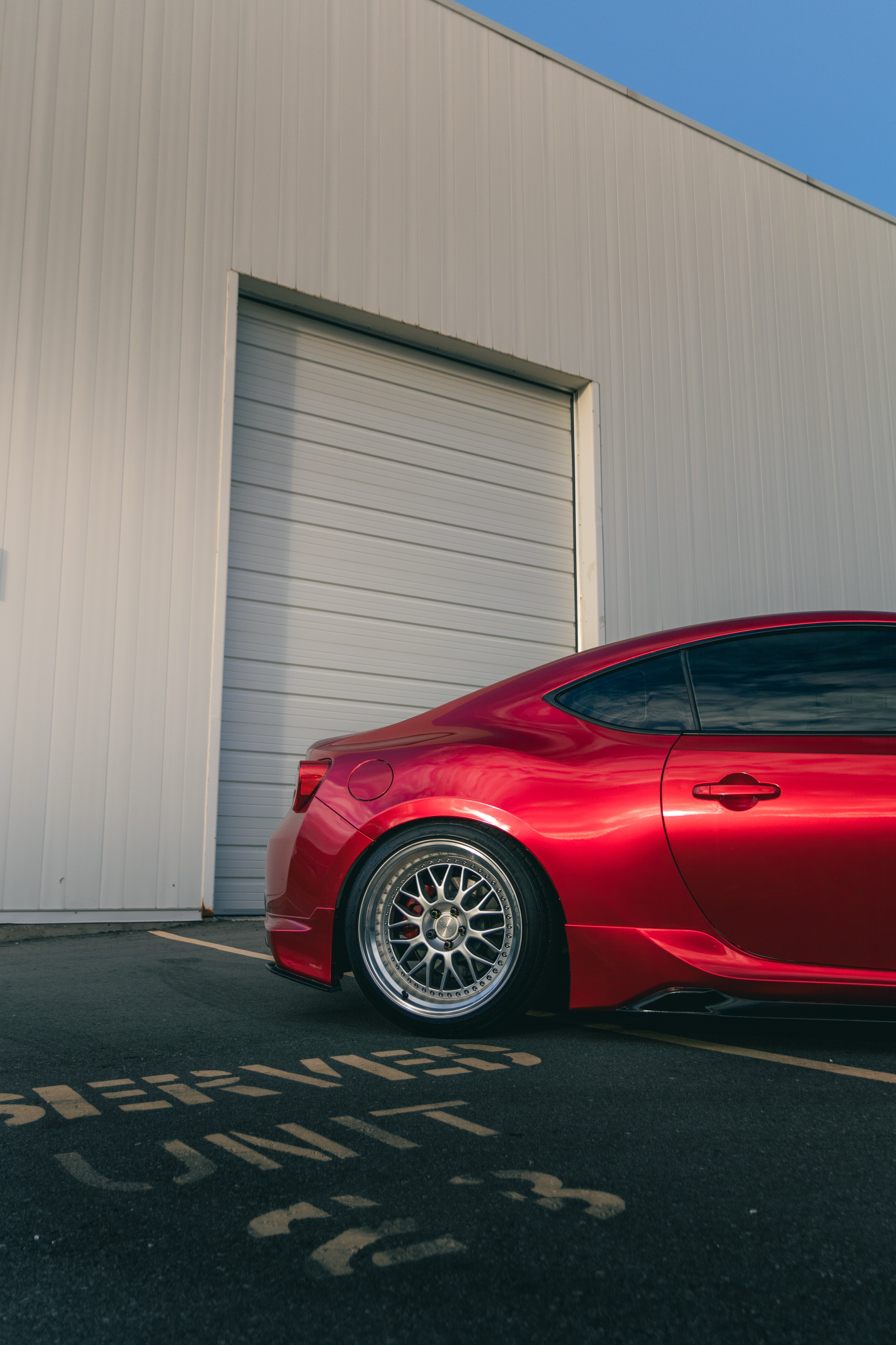 Ravoony Plus Gloss Metallic Vampire Red Vinyl Car Wrap review olivier belhomme 03