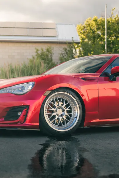 Ravoony Plus Gloss Metallic Vampire Red Vinyl Car Wrap review olivier belhomme 02