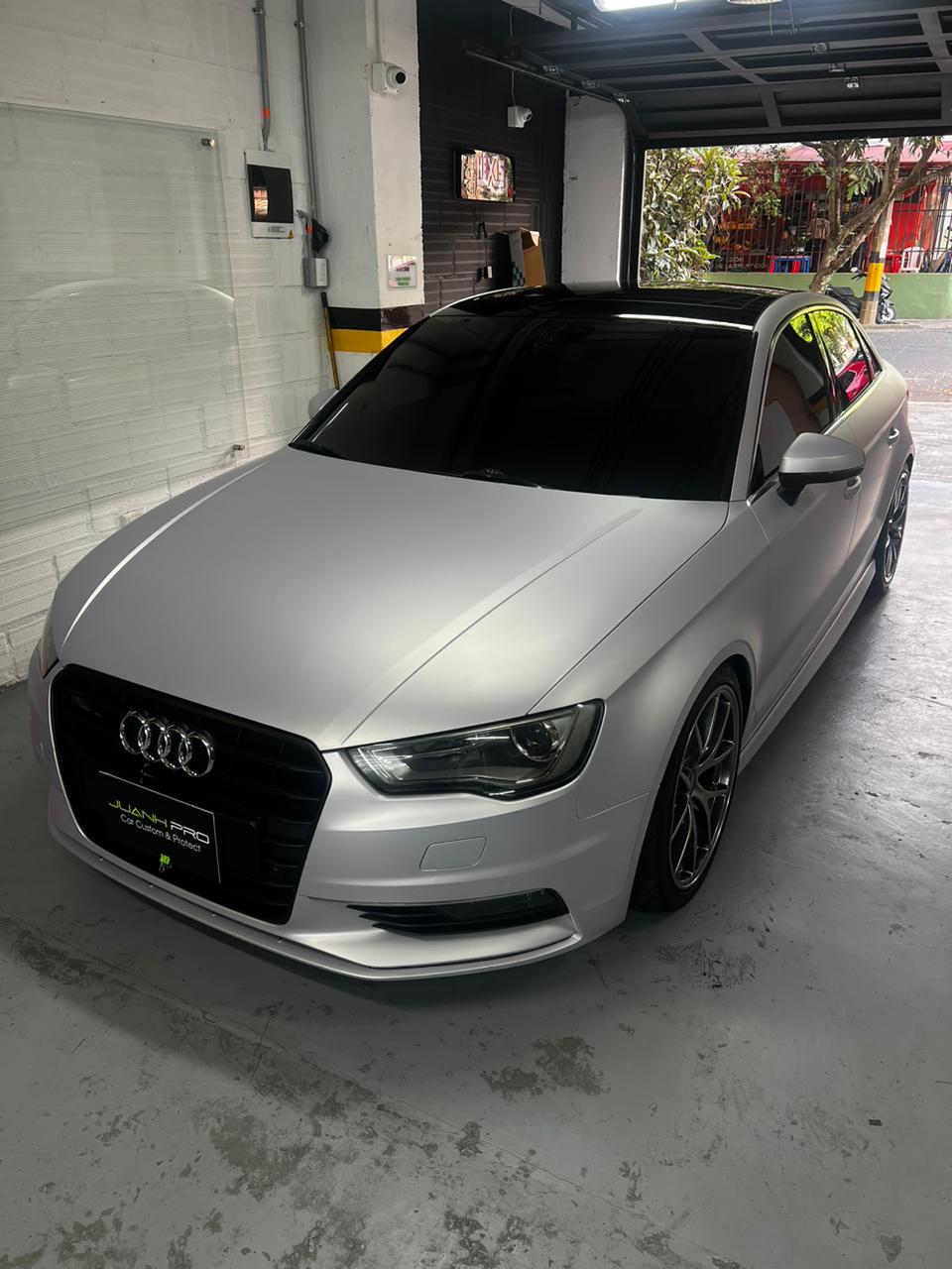 Ravoony Plus Ultimate Flat Silver Car Vinyl Wrap review Ahmed Ali