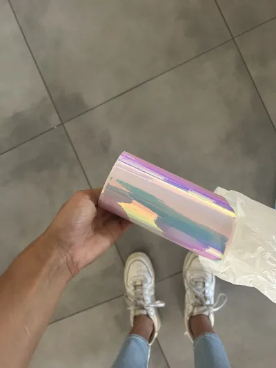 Ravoony Plus Super Gloss Holographic Rainbow Neo Chrome Car Vinyl Wrap review Lea