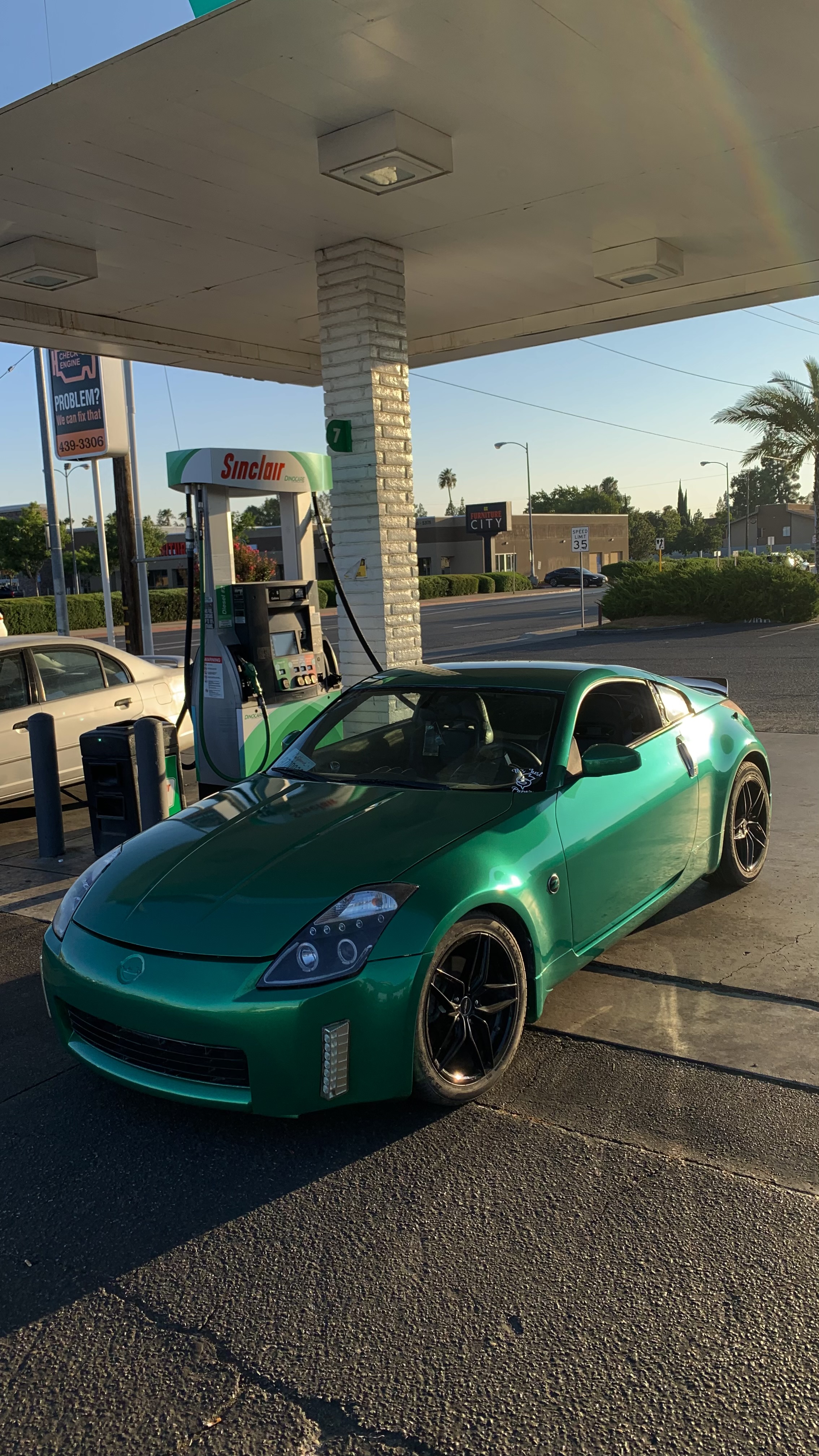 Ravoony Plus Gloss Paint Metallic Isle Of Man Green Car Vinyl Wrap review Armando Perez 02