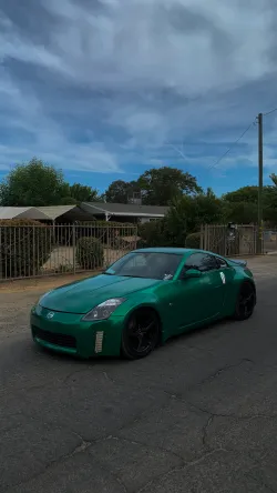 Ravoony Plus Gloss Paint Metallic Isle Of Man Green Car Vinyl Wrap review Armando Perez  03