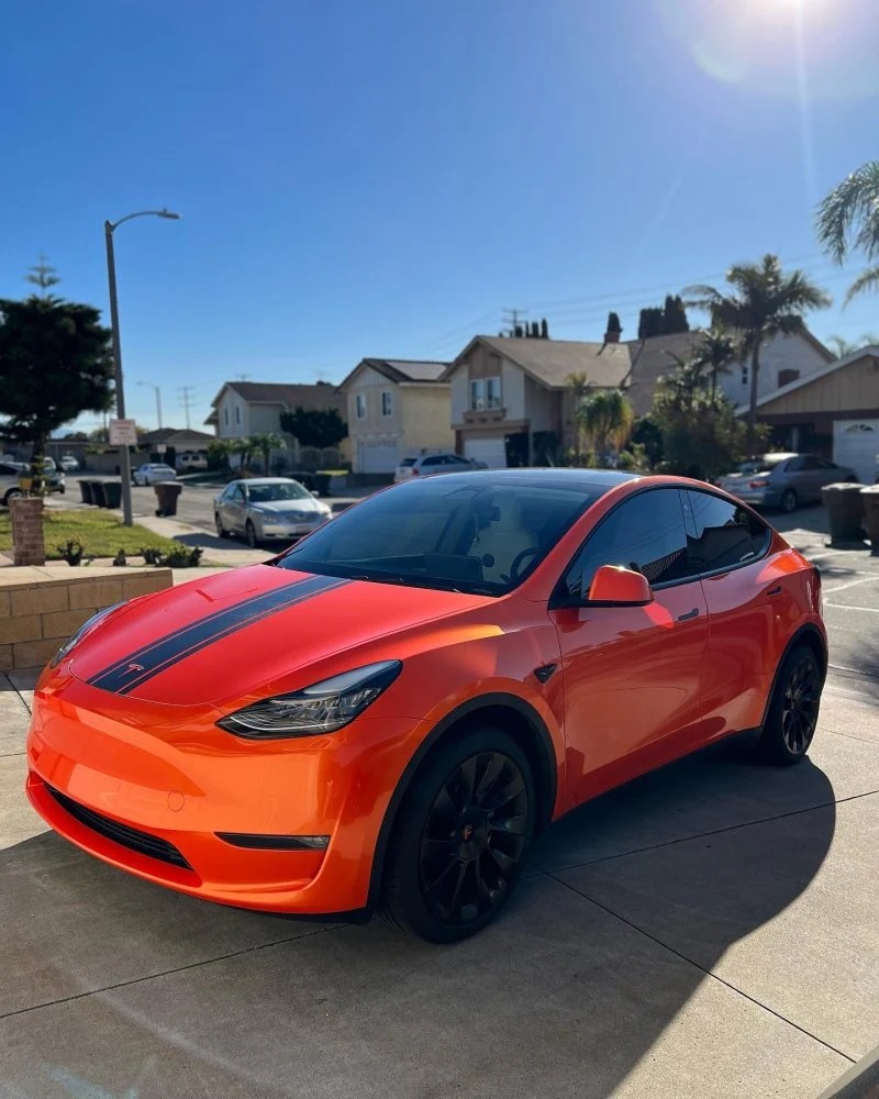 Ravoony Basic Glossy Metal Paint Orange Car Wrap review Sean Worlie 01