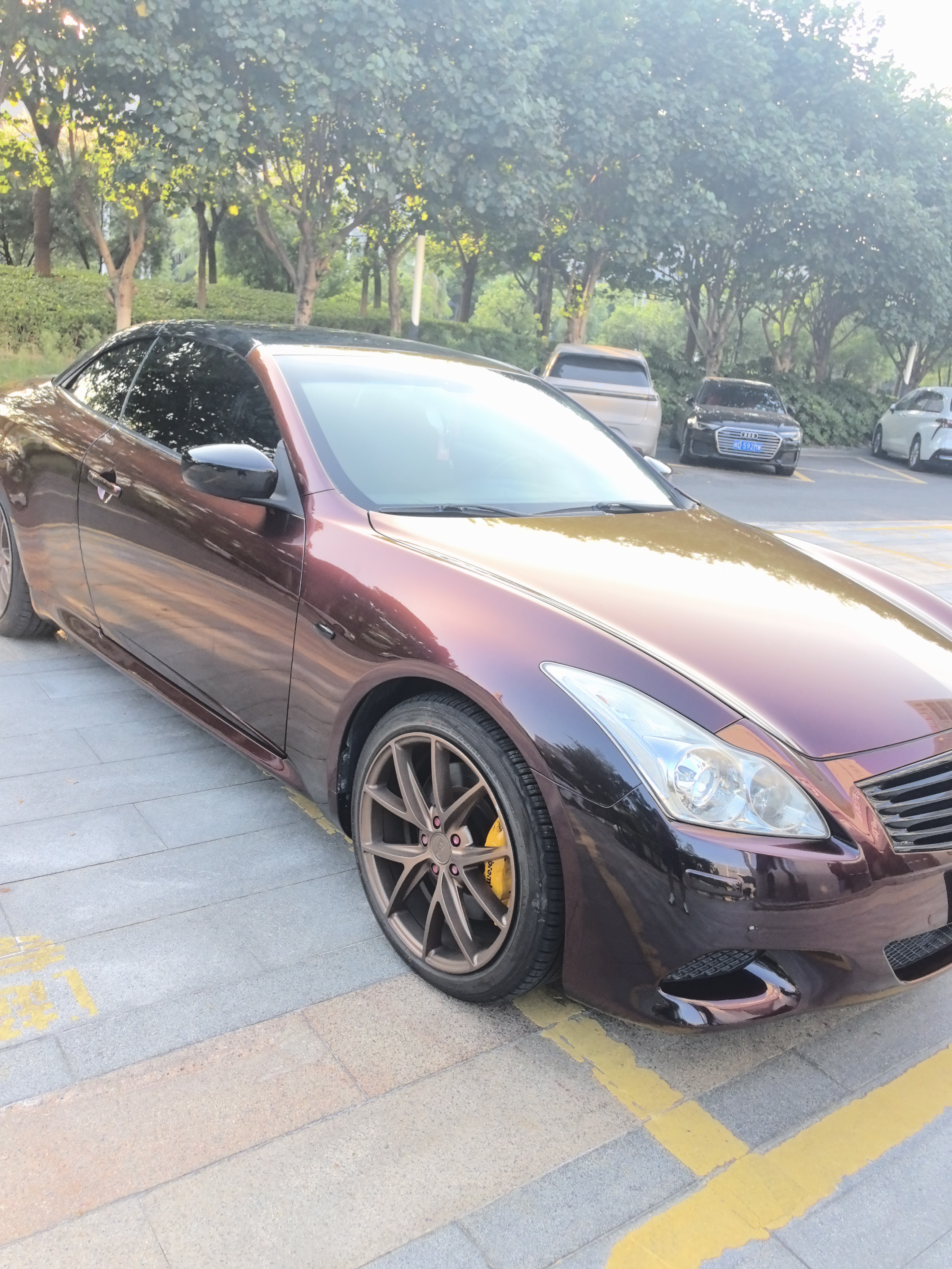 Ravoony Plus PET Gloss Color Shift Rainbow Drift Black Red Vinyl Wrap review Andrew Miller 00