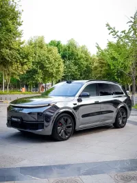 Ravoony Plus Super Gloss Chrome Black Vinyl Car Wrap review 0