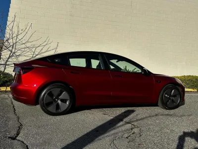 Ravoony Plus Gloss Metallic Vampire Red Vinyl Car Wrap review Vakfje 01