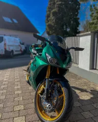 Ravoony Plus Gloss Paint Metallic Isle Of Man Green Car Vinyl Wrap review 0
