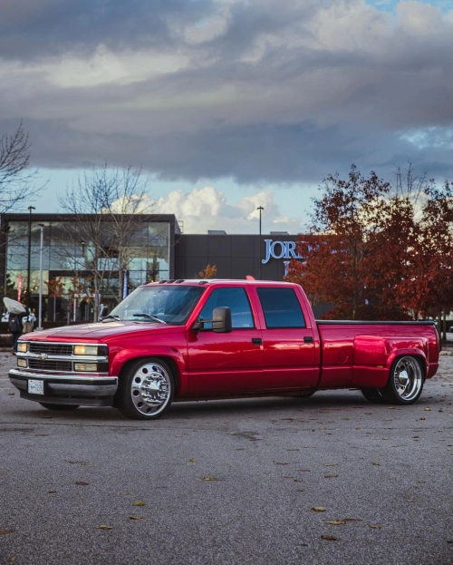 Ravoony Plus Gloss Metallic Vampire Red Vinyl Car Wrap review 