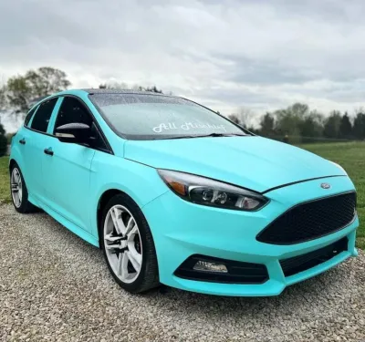 Ravoony Plus Matte Tiffany Blue Car Wrap review Rafael Leon 00