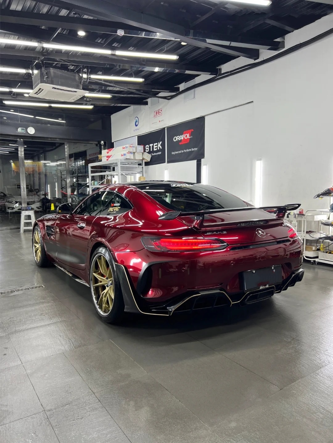 Ravoony Plus Liquid Metallic Dragon Blood Red Vinyl Car Wrap review Ian Craven-bailey 04