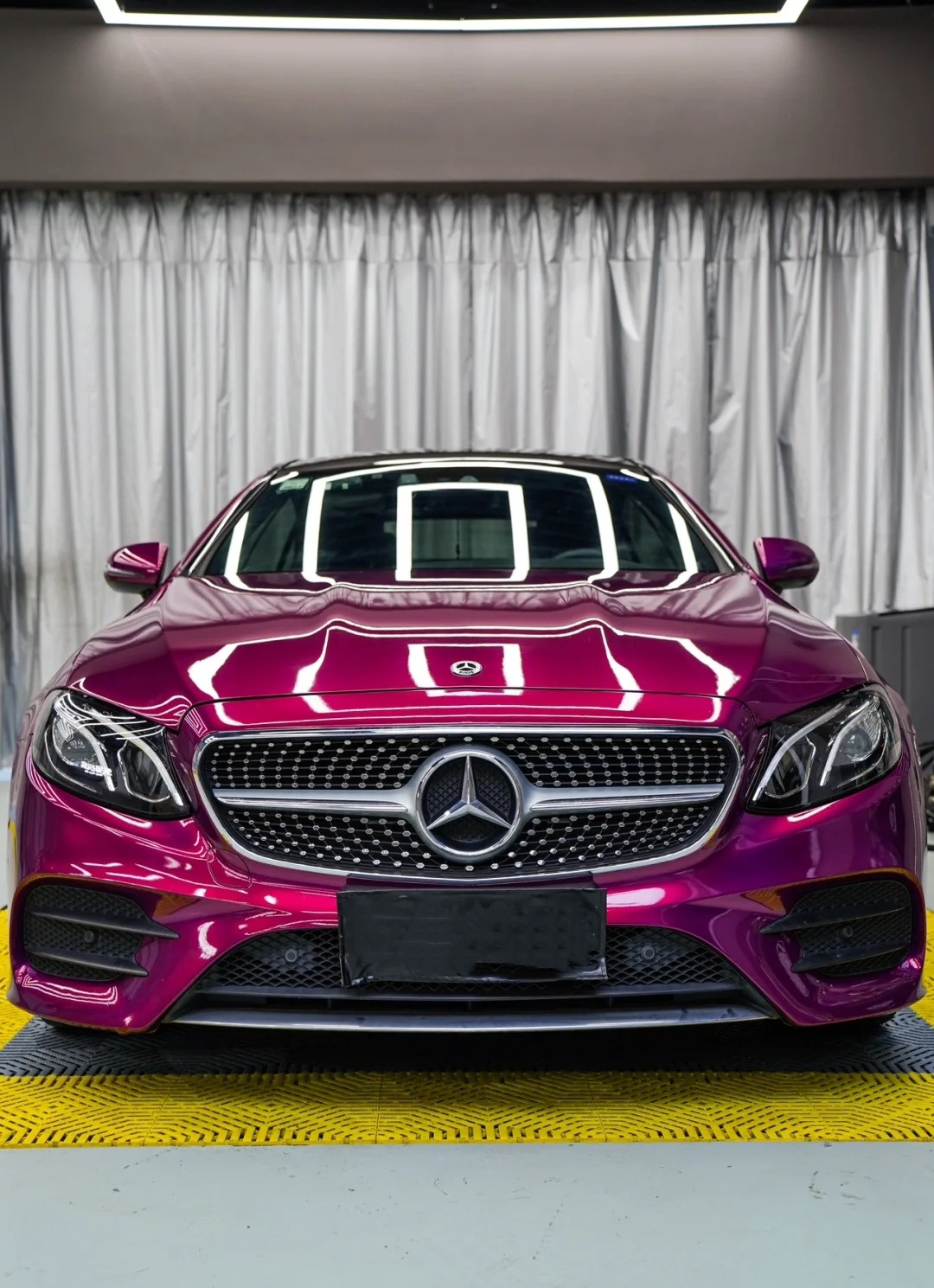 Ravoony Plus PET Gloss Glaze Pagoda Red Car Vinyl Wrap review Ian Craven-bailey 01