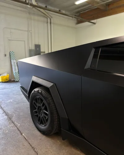 Ravoony Plus PET Satin Black Car Wrap review Daniel Sarabia 04