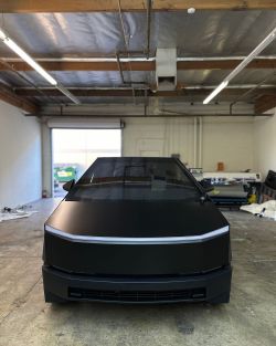 Ravoony Plus PET Satin Black Car Wrap review Daniel Sarabia 01