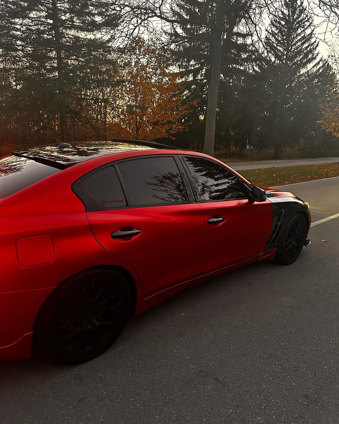 Ravoony Plus Gloss Metallic Vampire Red Vinyl Car Wrap review Nathan Dibois 01
