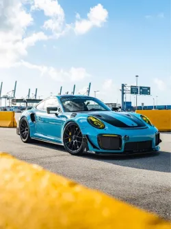 Ravoony Plus Glossy Miami Blue Vinyl Wrap review Daniil Rostovtsev 03