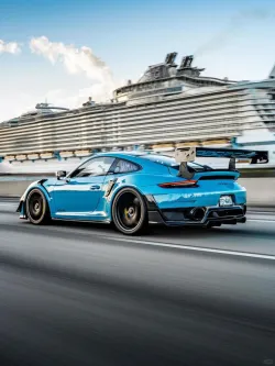Ravoony Plus Glossy Miami Blue Vinyl Wrap review Daniil Rostovtsev 04