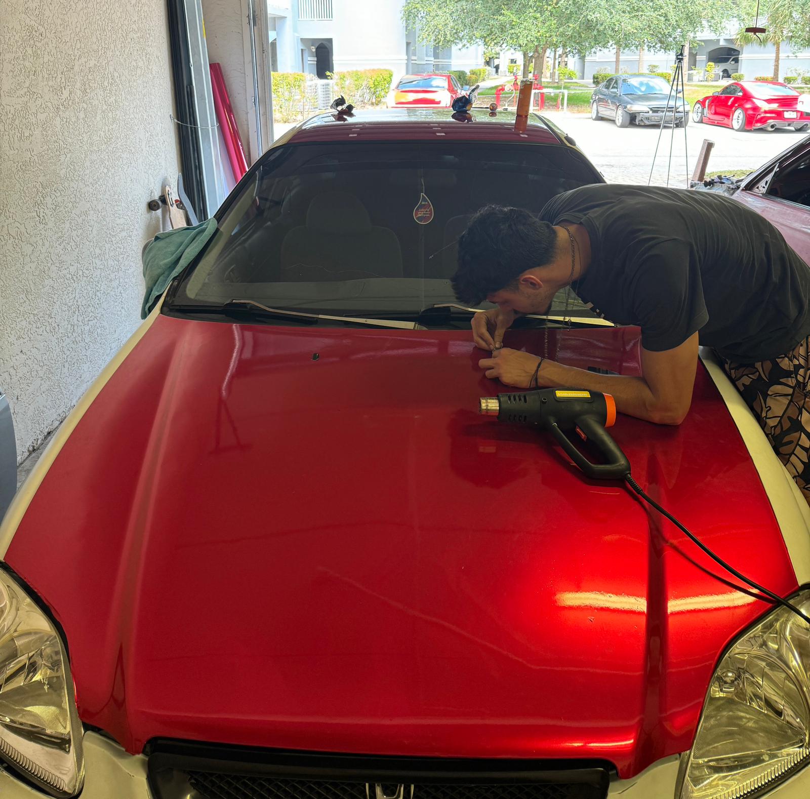 Ravoony Plus Gloss Metallic Vampire Red Vinyl Car Wrap review humberto soto 01