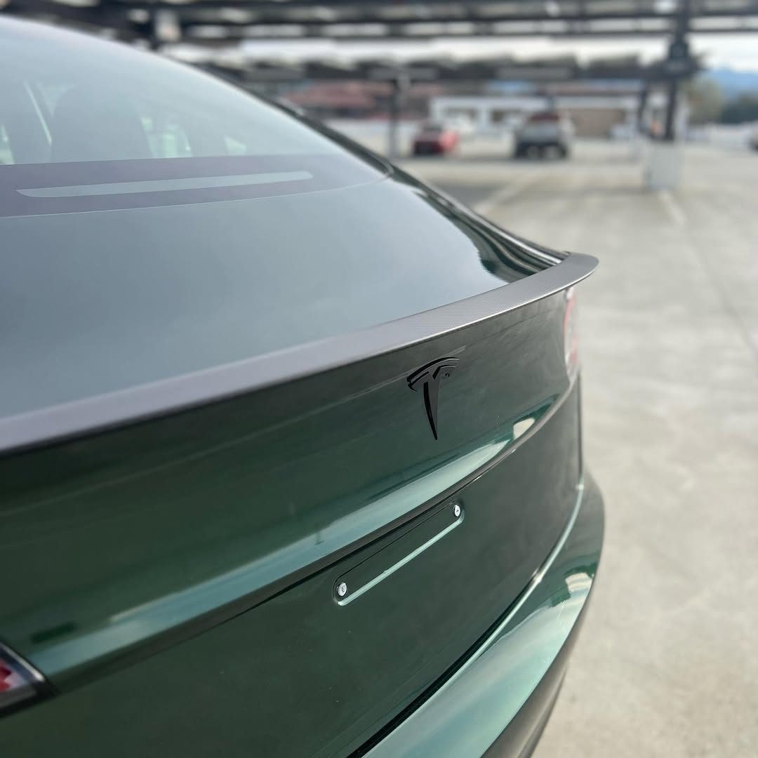 Ravoony Plus Gloss Paint Metal Midnight Green Car Wrap review Brian Johon 02
