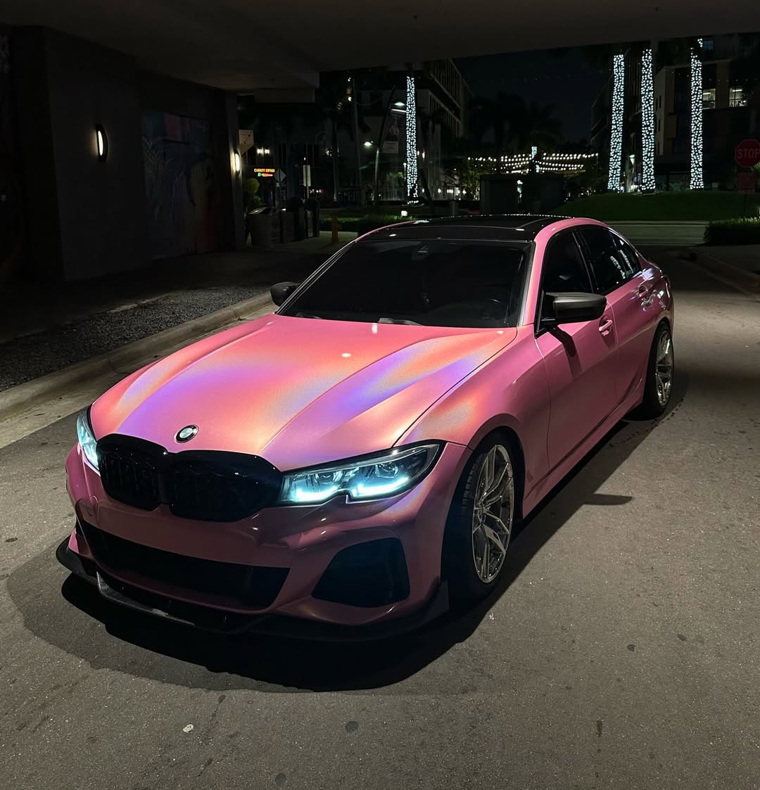 Ravoony Plus Glossy Laser Pink Car Vinyl Wrap review ᴇᴠɪᴇ 03