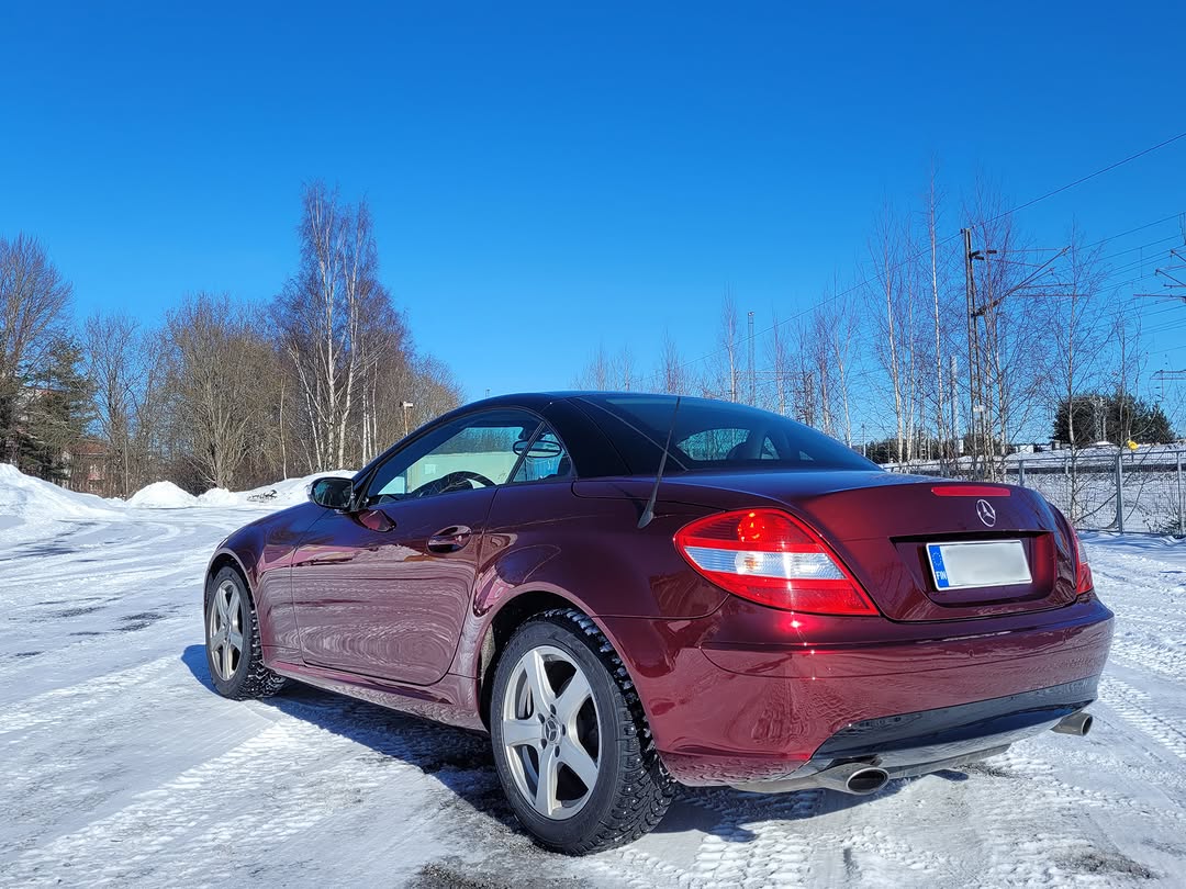 Ravoony Plus Liquid Metallic Dragon Blood Red Vinyl Car Wrap review yliteippaus.fi 01