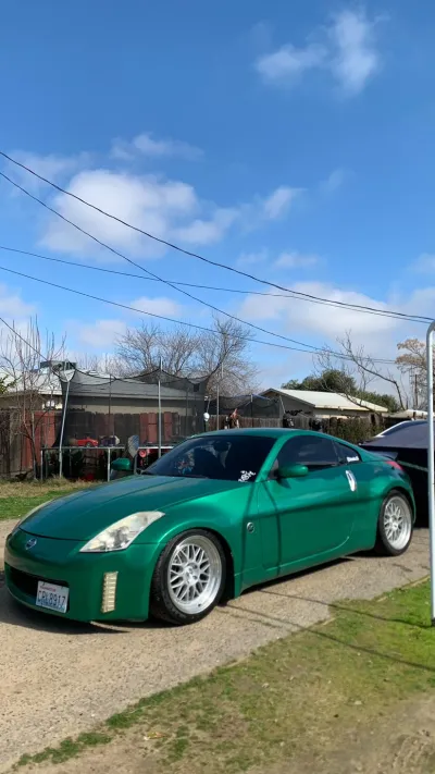 Ravoony Plus Gloss Paint Metallic Isle Of Man Green Car Vinyl Wrap review Jackie Théo 02