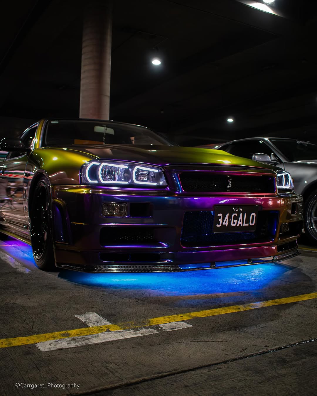 Ravoony Plus Gloss Flowing Phantom Purple Chameleon Wrap review m.w.parker 01