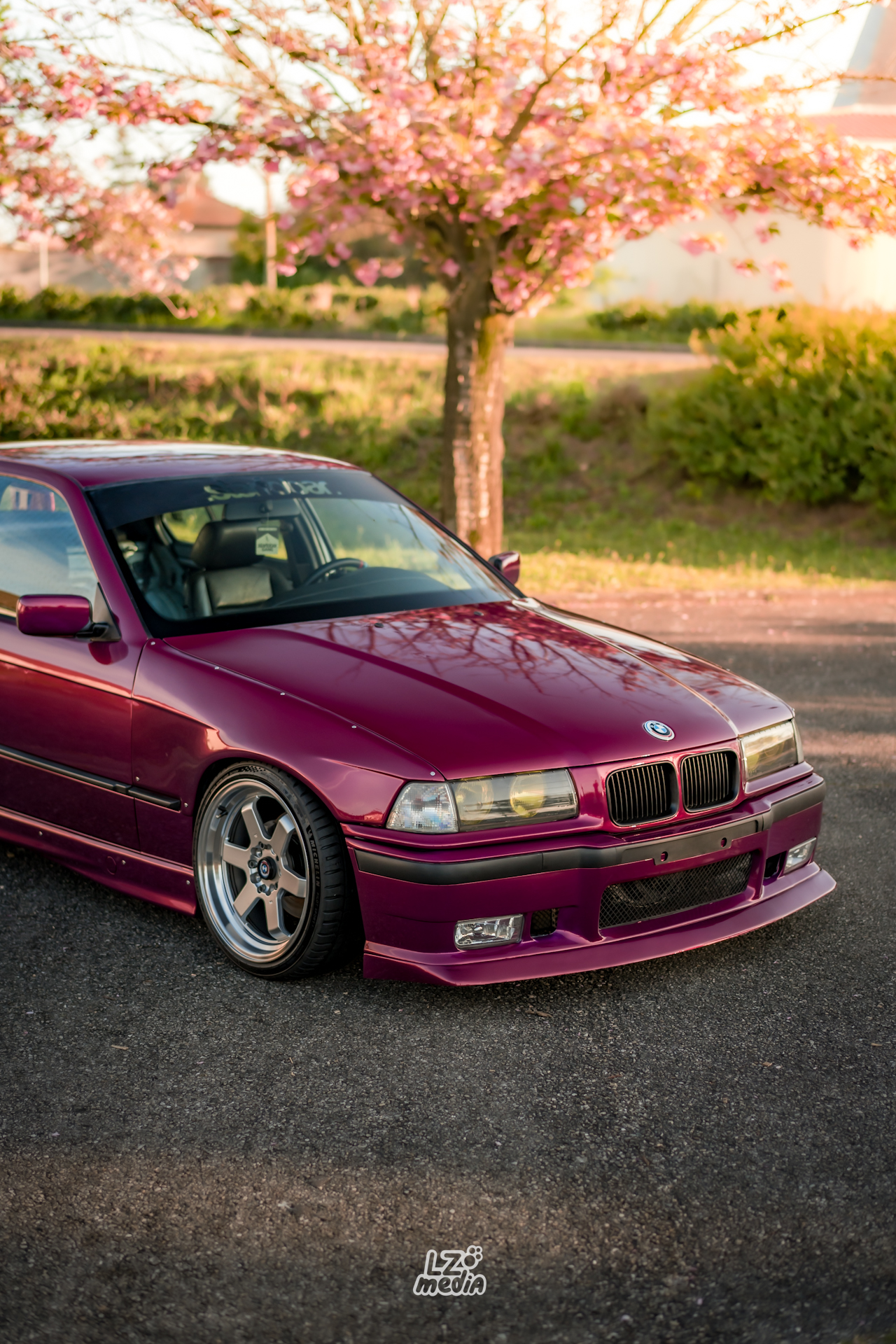 Ravoony Plus PET Gloss Glaze Pagoda Red Car Vinyl Wrap review Élise 00