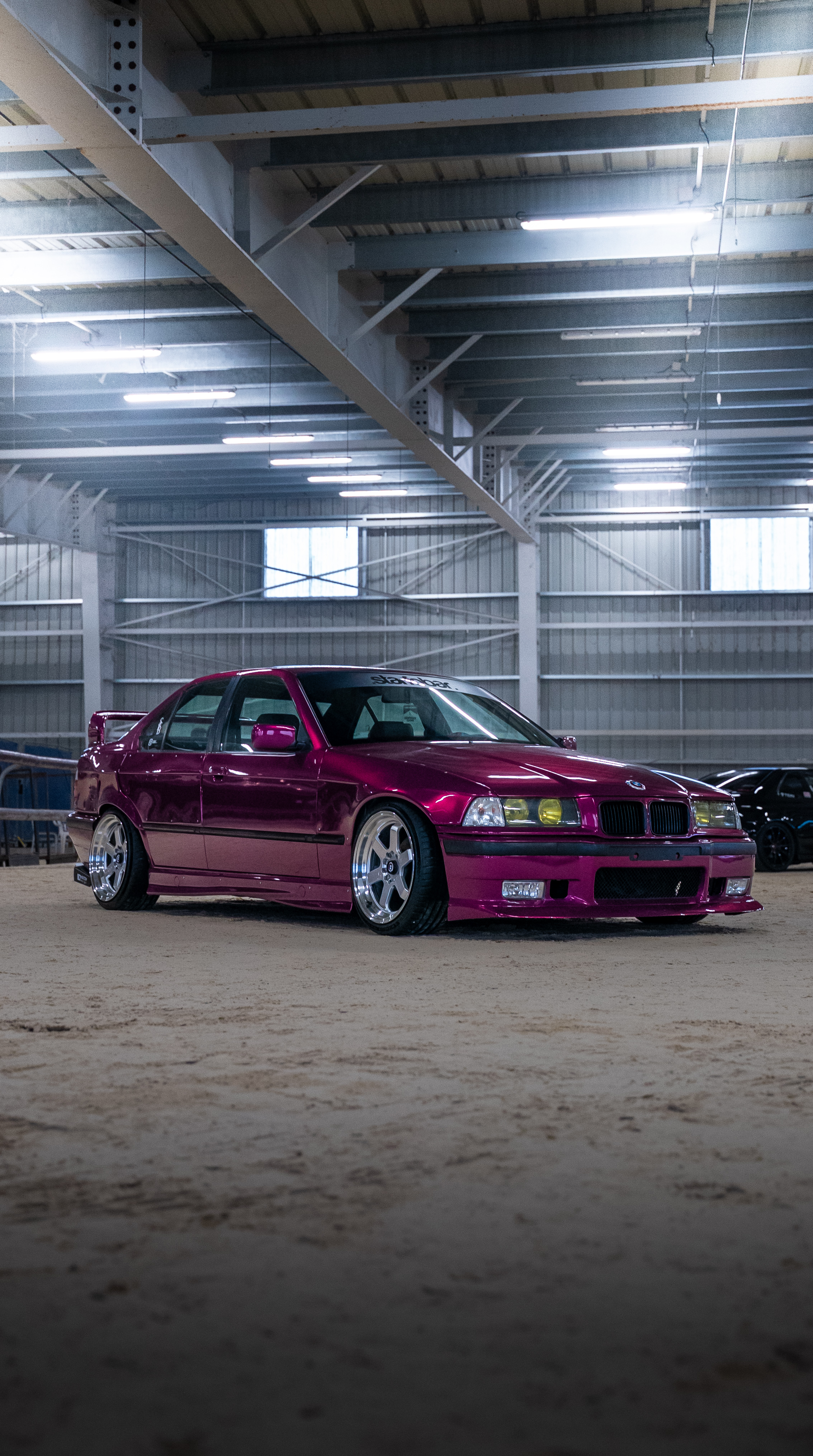 Ravoony Plus PET Gloss Glaze Pagoda Red Car Vinyl Wrap review Élise 01