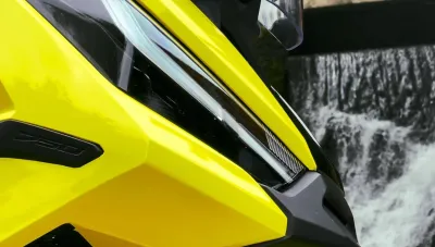 Ravoony Plus Crystal Maize Yellow Car Vinyl Wrap review Jastin W 02