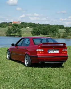 Ravoony Basic Gloss Metallic Vampire Red Vinyl Car Wrap review nikolina_pavletic 08