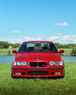 Ravoony Basic Gloss Metallic Vampire Red Vinyl Car Wrap review nikolina_pavletic 05