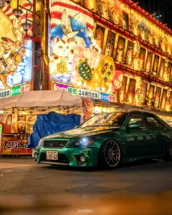 Ravoony Plus Metallic Paint Emerald Green Car Vinyl Wrap review Gabriel Kaba 01
