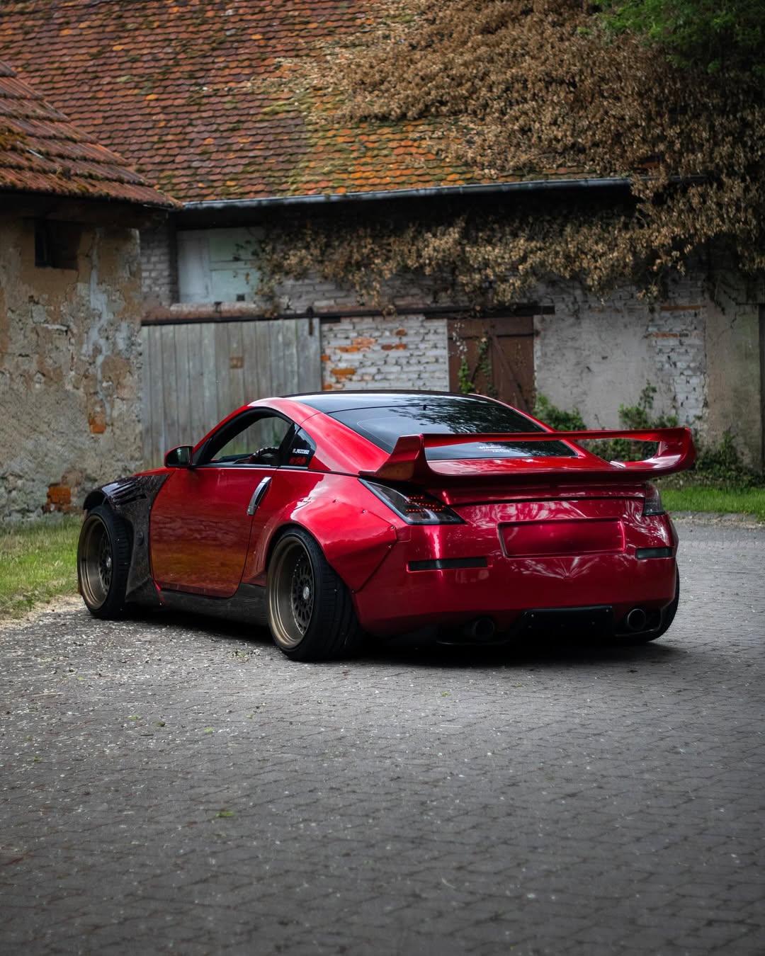 Ravoony Plus Gloss Metallic Vampire Red Vinyl Car Wrap review Alex 01