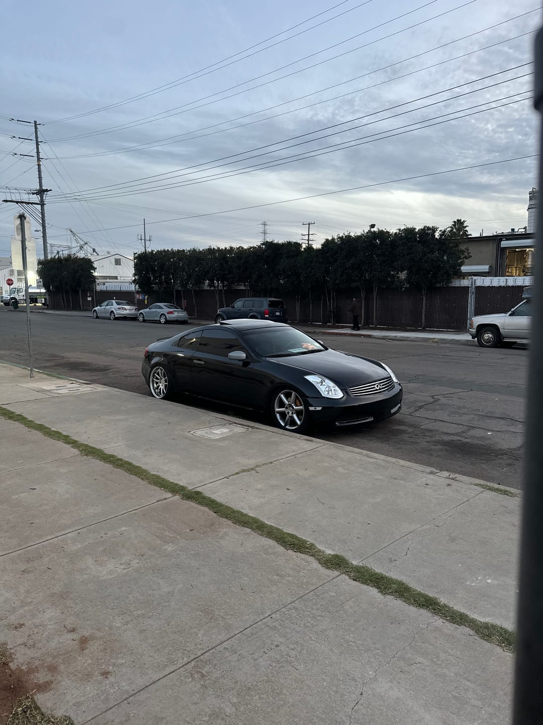 Ravoony Plus PET High Gloss Black Car Wrap review Salman Almutairi 01